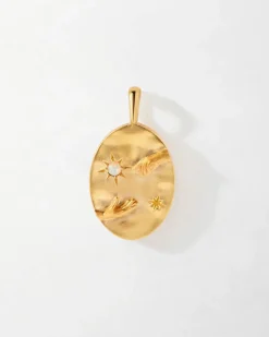 Edge of Ember Style | Hand in Hand Opal Earrings
