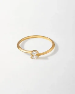 Edge of Ember Style | Marquise Solitaire Station Diamond Bracelet