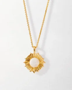 Edge of Ember Style | Mirage Pearl Necklace